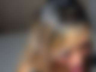 mia-hott's Live Sex Cam Show