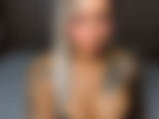 Live cam show with mia-hott - Sex on Milfs Live