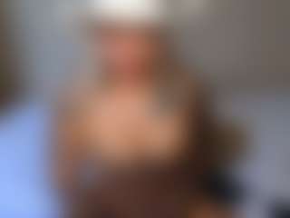 mia-hott's Live Sex Cam Show