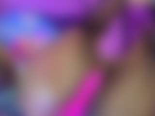 Live cam show with FaexxxFae - Amateur on Camsoda