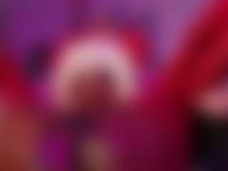 Live cam show with FaexxxFae - Squirt on Gym Cam Girls