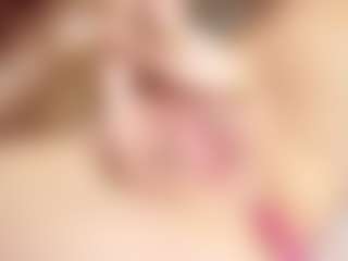 Live cam show with isabellaventura - Teen (18+) on Free Soda