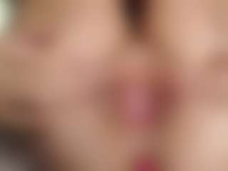 Live cam show with isabellaventura - Fingering on milfzrlive.com