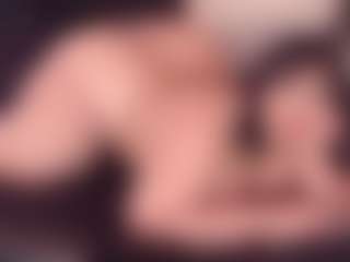 Live cam show with Violeta - Teen (18+) on 1on1-livenow