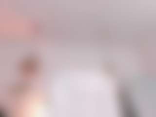 Live cam show with Celeste - Small Ass on Milfs Live