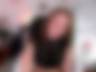 Live cam show with Celeste - Curvy Teen (18+) on infinitiblacc.com
