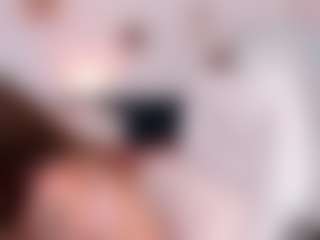 Live cam show with Celeste - Latina Petite on Chatstar | colombia