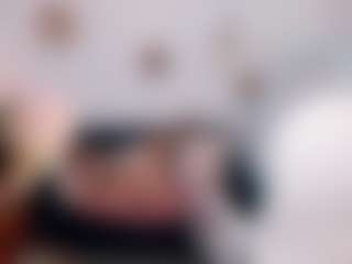 Live cam show with Celeste - Blonde Hair Petite on CamwithHer