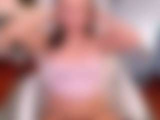 Live cam show with Celeste - Striptease Young Adult on Camiplay Live