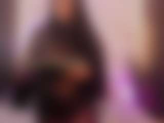 darkyoishat69 MILF webcam performer live streaming