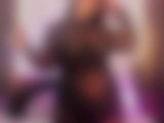 darkyoishat69 MILF webcam performer live streaming