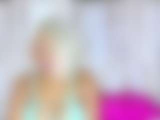 Live cam show with shanalawless - Oil on Mixed Magazine Live
