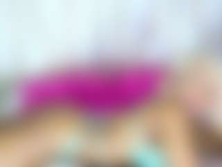 Live cam show with shanalawless - Oil on Uber Horny