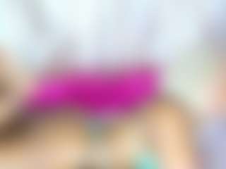 Live cam show with shanalawless - Oil on Uber Horny