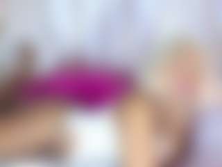 Live cam show with shanalawless - Moaning on Camsoda