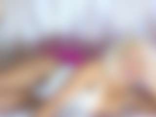 Live cam show with shanalawless - Moaning on liverealitysex.com
