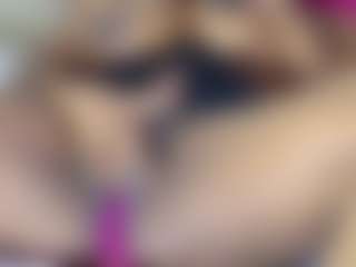 shanalawless's Live Sex Cam Show