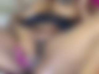 shanalawless's Live Sex Cam Show