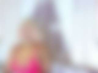 Live cam show with shanalawless - Booty on mypornchat.com
