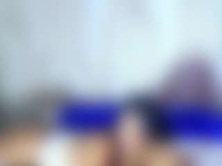 Live cam show with shanalawless - Fingers on TeamSkeetLive