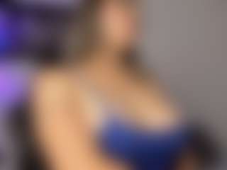 Adri Rogers's Live Sex Cam Show