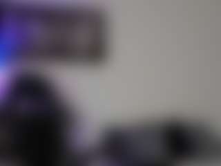 Adri Rogers's Live Sex Cam Show