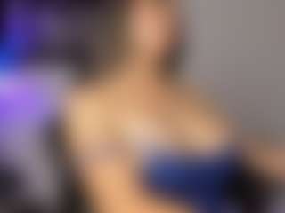 Adri Rogers's Live Sex Cam Show