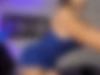 Adri Rogers's Live Sex Cam Show