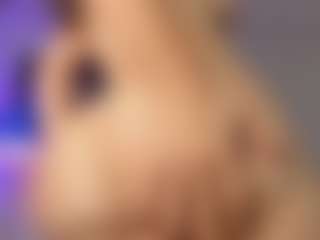 Adri Rogers's Live Sex Cam Show