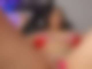 Adri Rogers's Live Sex Cam Show