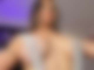 Adri Rogers's Live Sex Cam Show