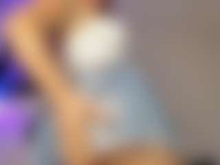 Adri Rogers's Live Sex Cam Show