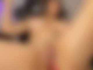 Adri Rogers's Live Sex Cam Show