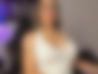 Adri Rogers's Live Sex Cam Show