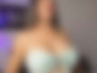 Adri Rogers's Live Sex Cam Show