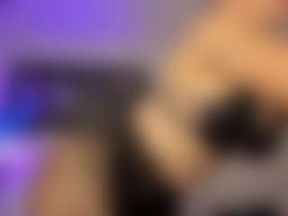 Live cam show with Adri Rogers - Latina on Gym Cam Girls | colombia