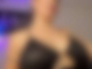 Adri Rogers's Live Sex Cam Show