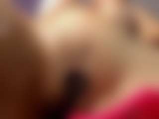 Adri Rogers's Live Sex Cam Show