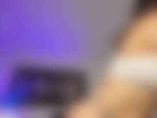 Adri Rogers's Live Sex Cam Show