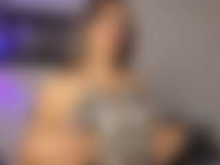 Adri Rogers's Live Sex Cam Show