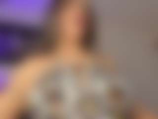 Adri Rogers's Live Sex Cam Show