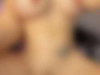 Adri Rogers's Live Sex Cam Show