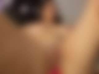 Adri Rogers's Live Sex Cam Show