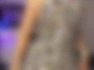 Adri Rogers's Live Sex Cam Show