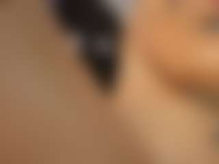 Adri Rogers's Live Sex Cam Show
