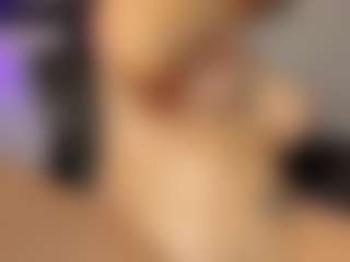 Adri Rogers's Live Sex Cam Show
