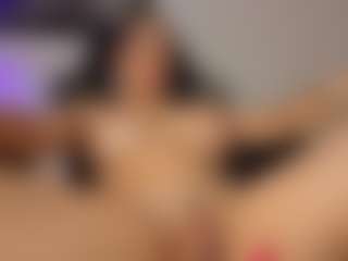 Adri Rogers's Live Sex Cam Show