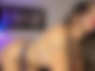 Adri Rogers's Live Sex Cam Show