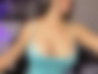 Adri Rogers's Live Sex Cam Show