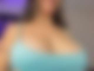 Adri Rogers's Live Sex Cam Show